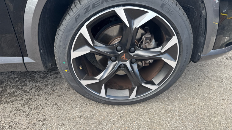 CUPRA Formentor 1.4 eHybrid 204 V2 5dr DSG Estate